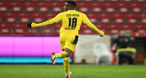 بعد تحطيم 3 أرقام تاريخية في 27 يوما.. ماذا ينتظر "المعجزة" موكوكو؟